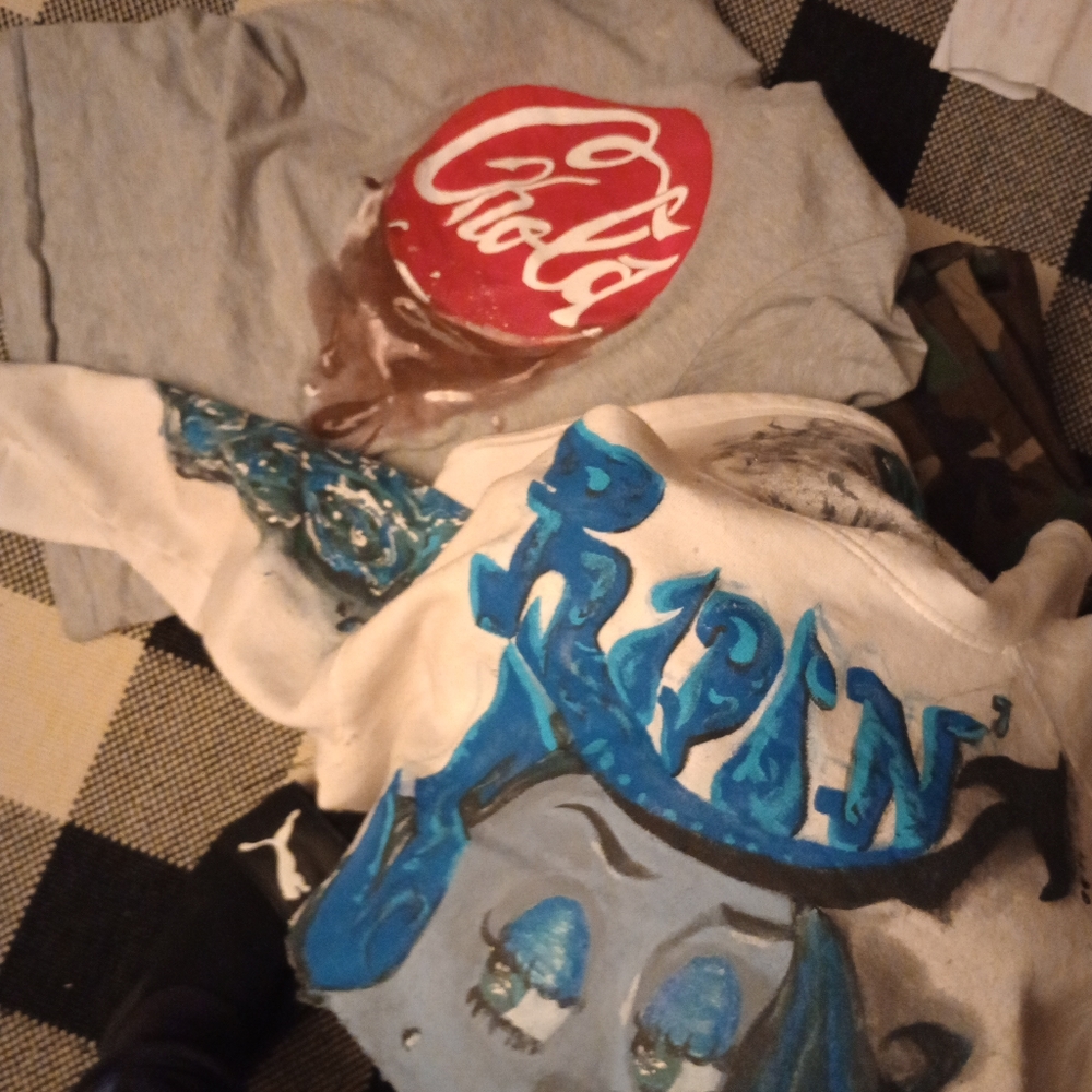 I make clothes n shtuffff